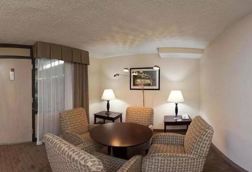 בית מלון כפרי Holiday Inn Express Little Rock Airport, An Ihg