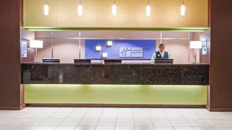 בית מלון כפרי Holiday Inn Express Little Rock Airport, An Ihg