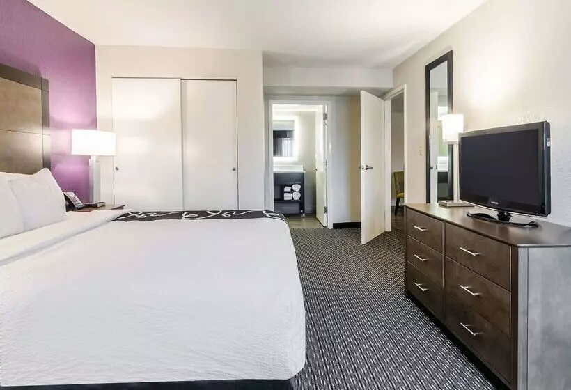 בית מלון כפרי La Quinta By Wyndham Myrtle Beach   N. Kings Hwy