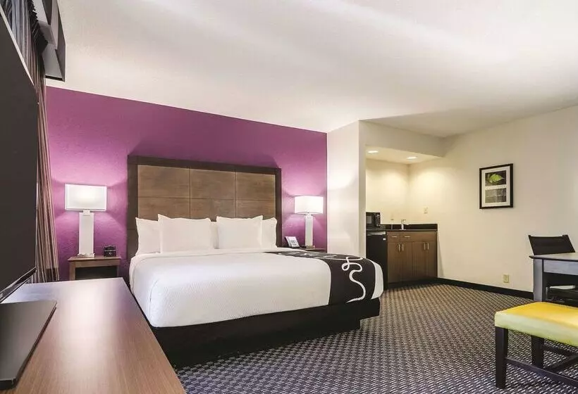 בית מלון כפרי La Quinta By Wyndham Myrtle Beach   N. Kings Hwy