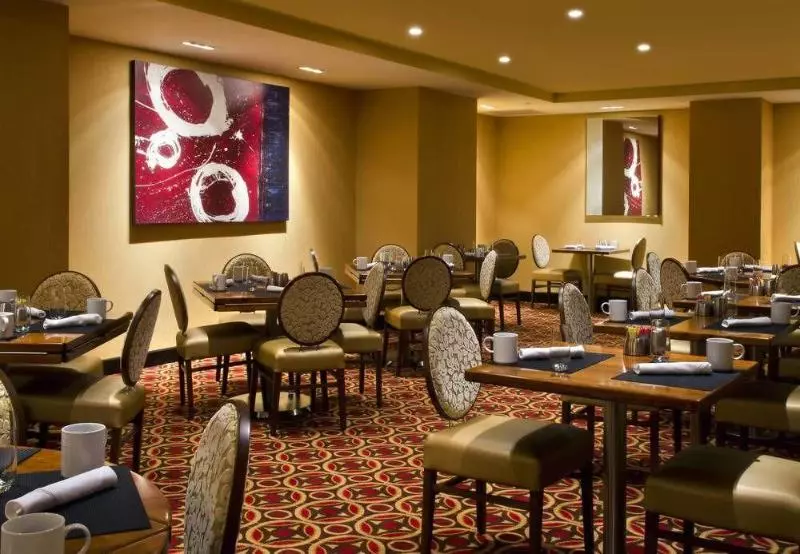 호텔 New York Marriott East Side