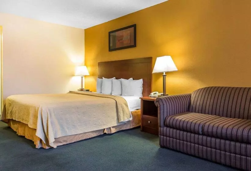 فندق Quality Inn