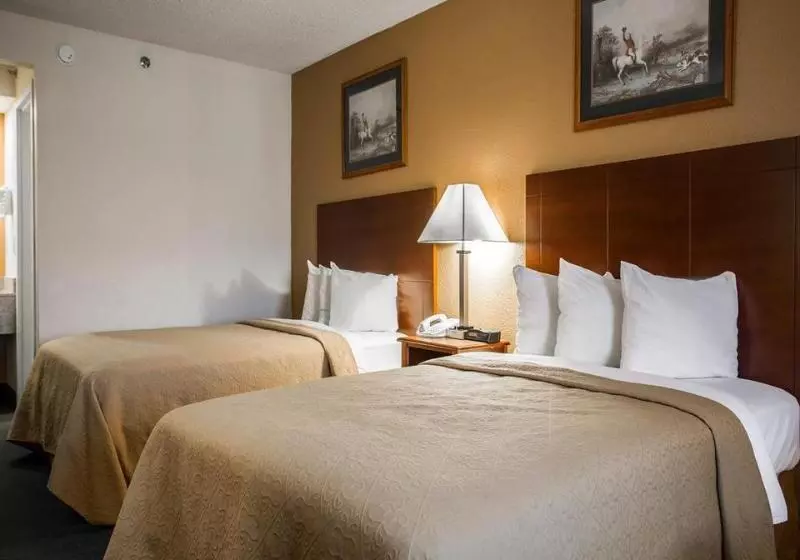 فندق Quality Inn