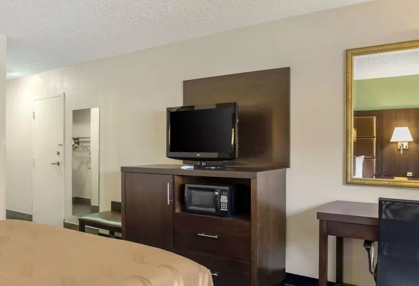 فندق Quality Inn Cookeville