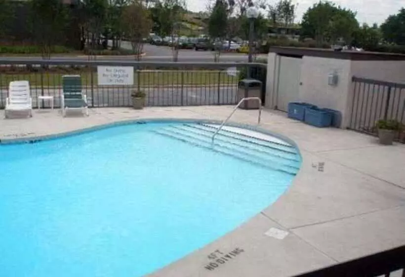 فندق Quality Inn Roanoke Near Lake Gaston