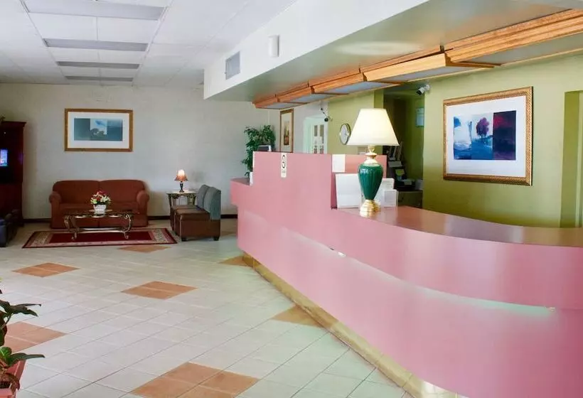 فندق Rodeway Inn