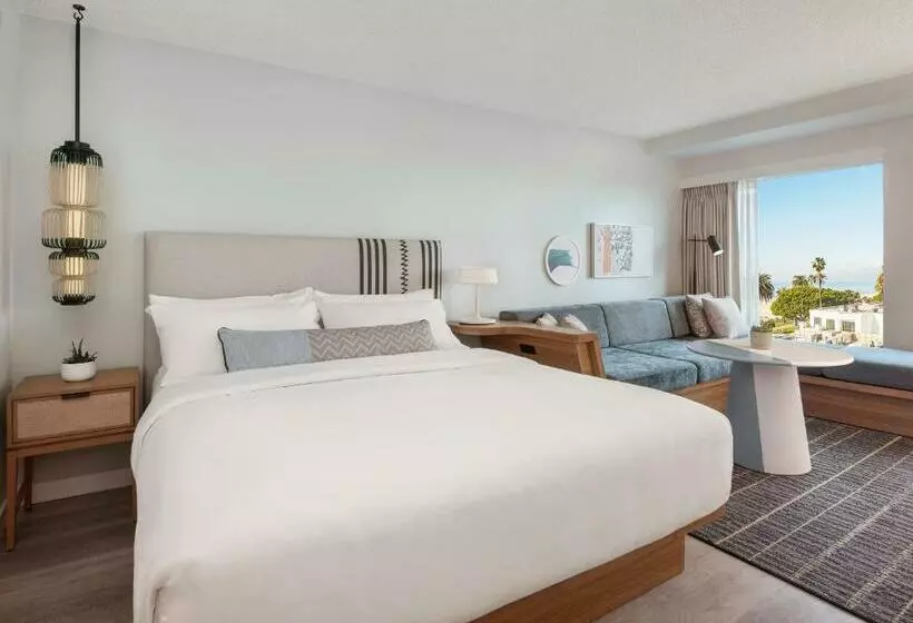 ホテル The Pierside Santa Monica