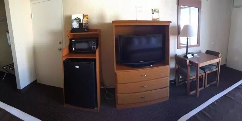 Hotel Whitten Inn University