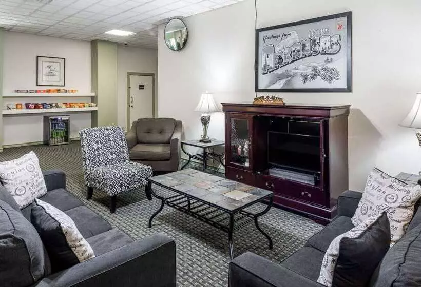 モーテル Super 8 By Wyndham Hope