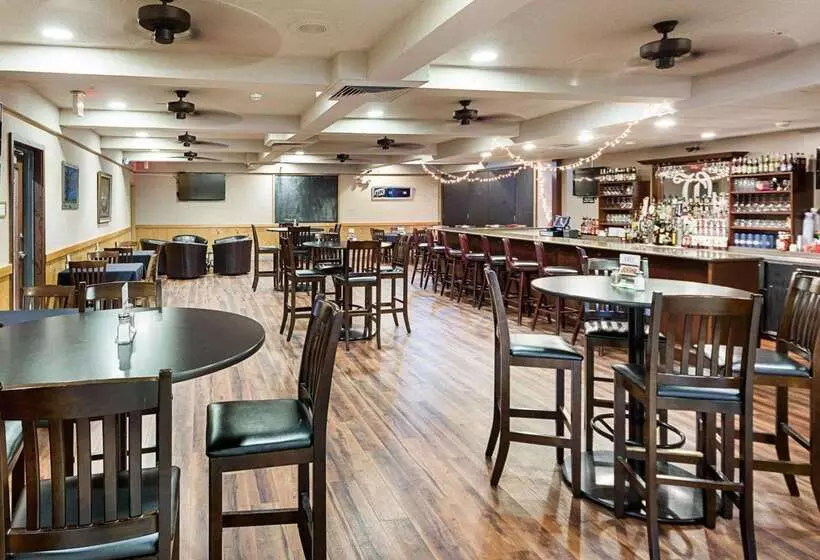 리조트 Quality Inn