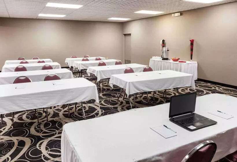 리조트 Quality Inn