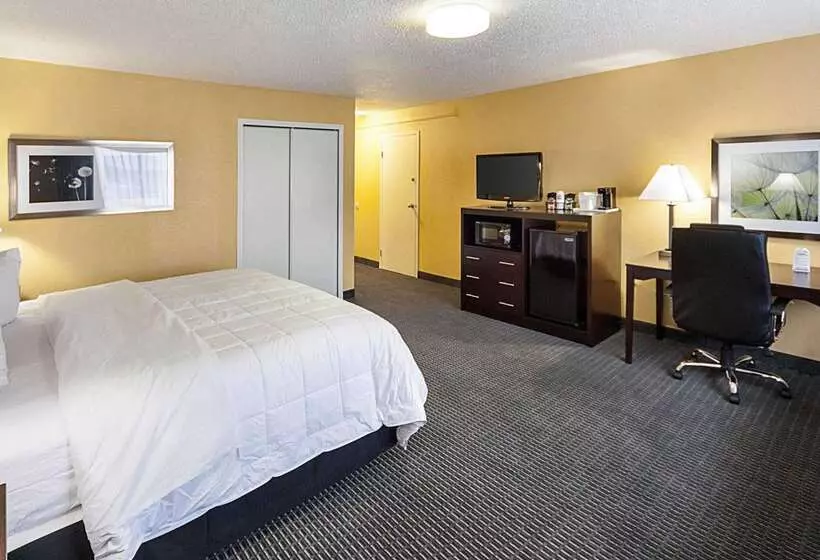 리조트 Quality Inn