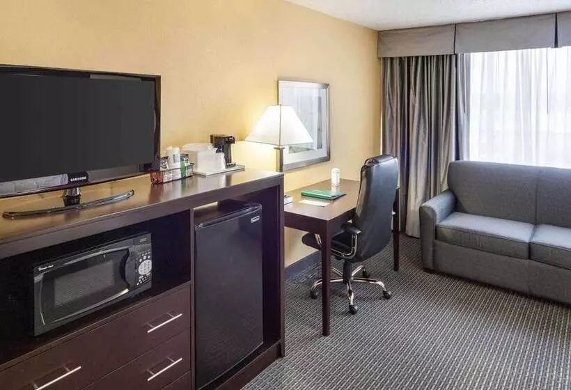 리조트 Quality Inn