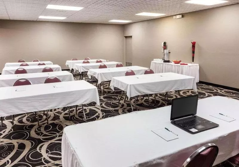 리조트 Quality Inn