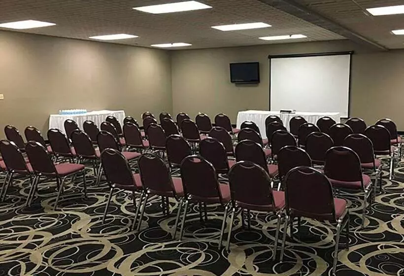 리조트 Quality Inn