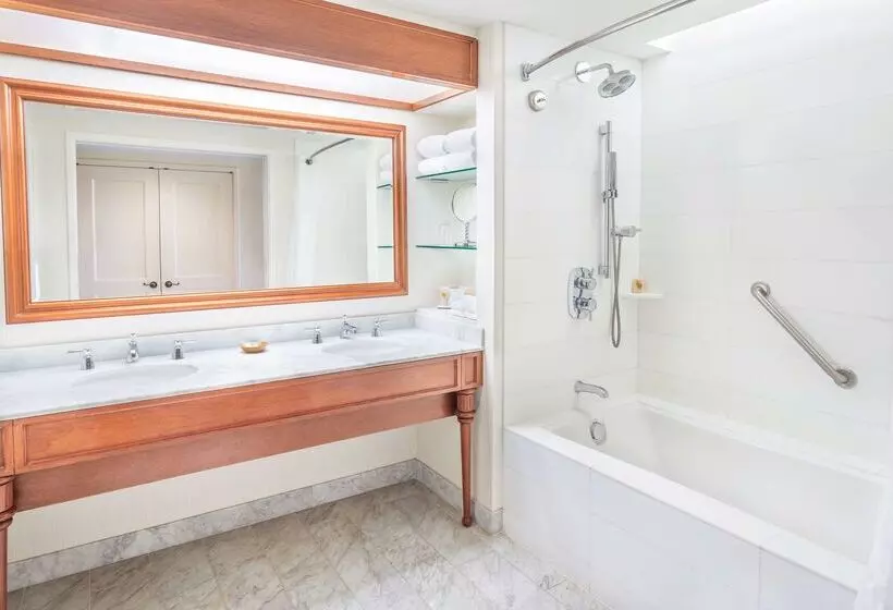 Grand Hyatt Kauai Resort & Spa