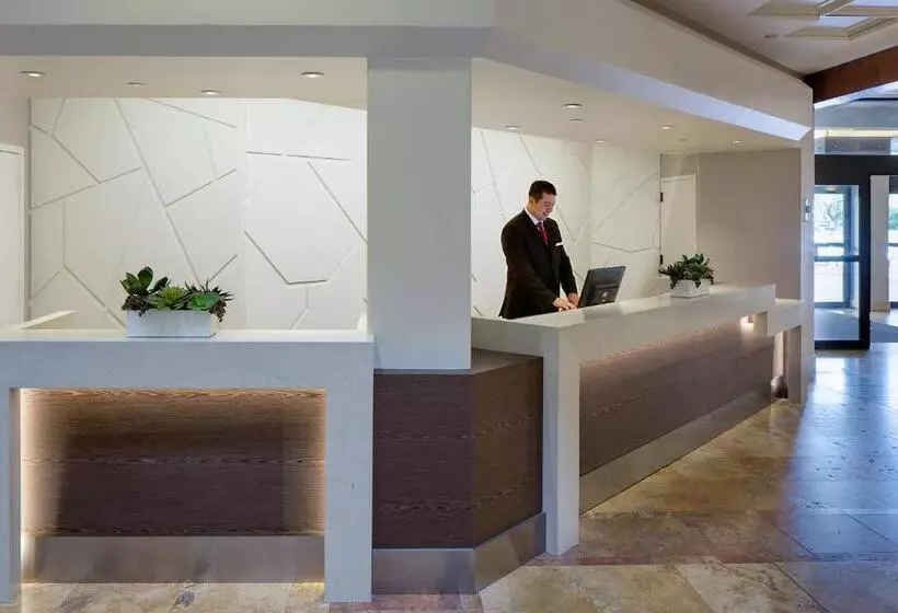 Отель Albuquerque Marriott Pyramid North