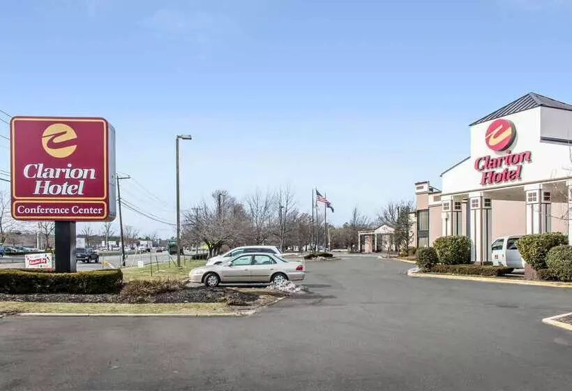 Clarion Hotel & Conference Center