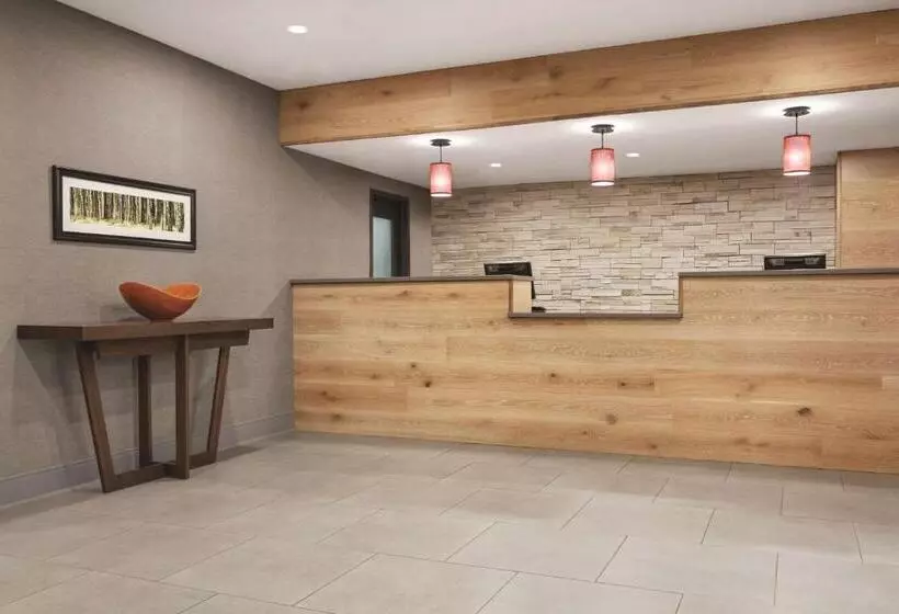 فندق Country Inn & Suites By Radisson, Williamsburg East Busch Gardens , Va