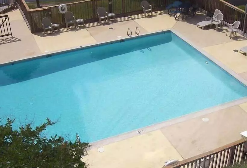 فندق Country Inn & Suites By Radisson, Williamsburg East Busch Gardens , Va