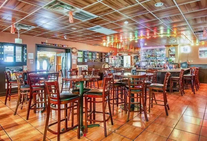 Otel Days Inn & Suites By Wyndham Johnson City