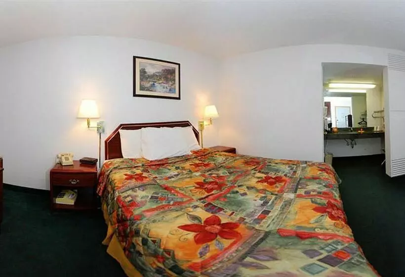 ホテル Econo Lodge Inn & Suites Spokane