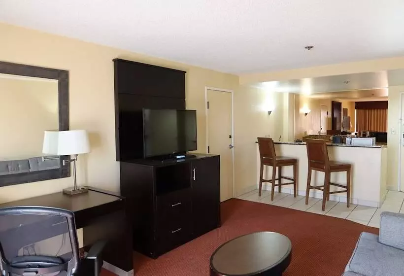 Greentree Hotel Phoenix West