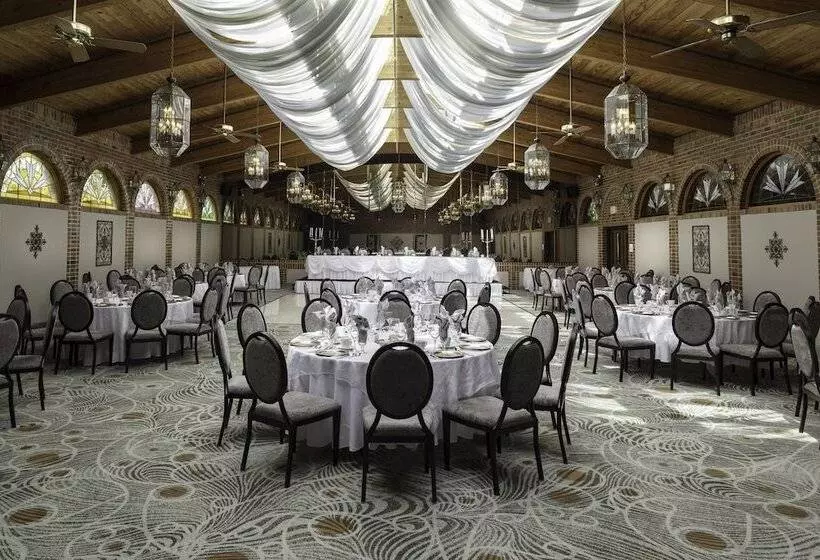 فندق Holiday Inn Chicago Sw Countryside Confctr By Ihg