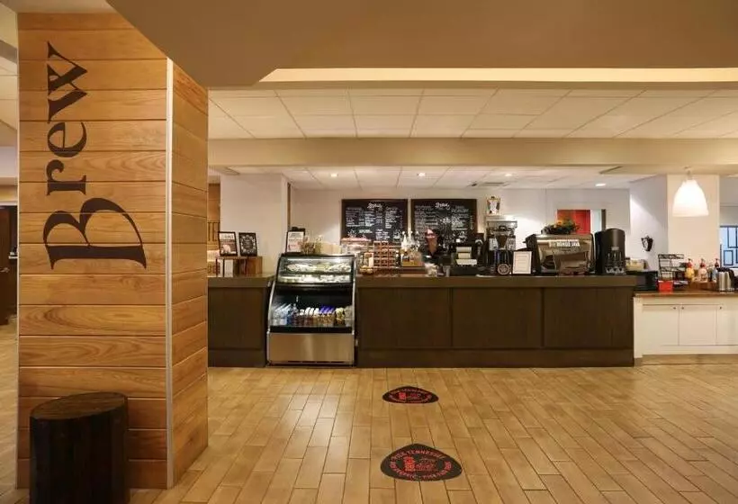 هتل Holiday Inn Nashville Vanderbilt, An Ihg