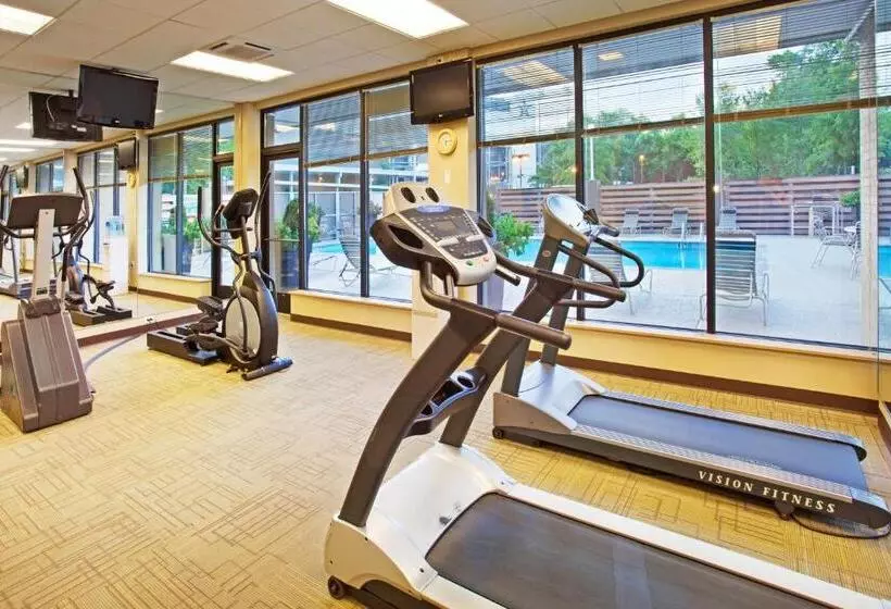 هتل Holiday Inn Nashville Vanderbilt, An Ihg