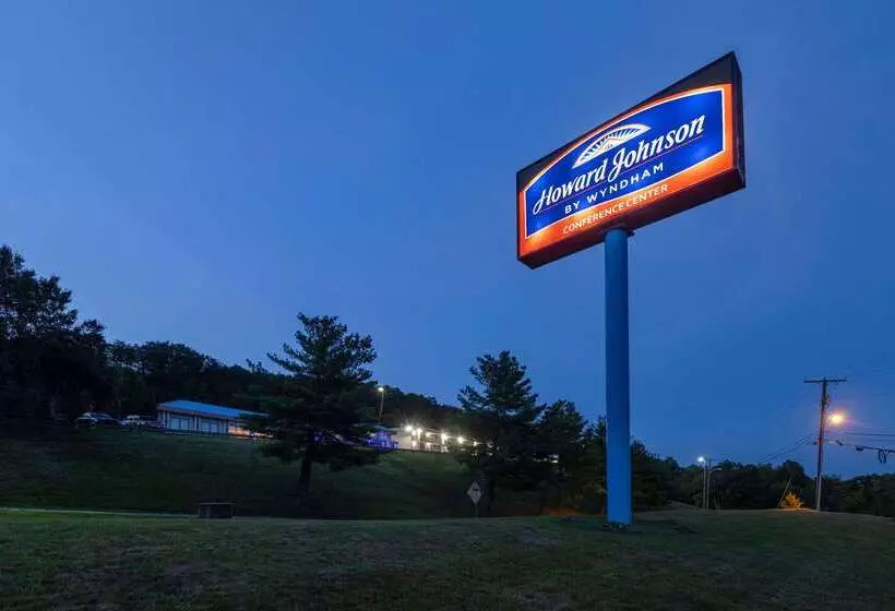 Howard Johnson Hotel & Conference Center By Wyndham Salem