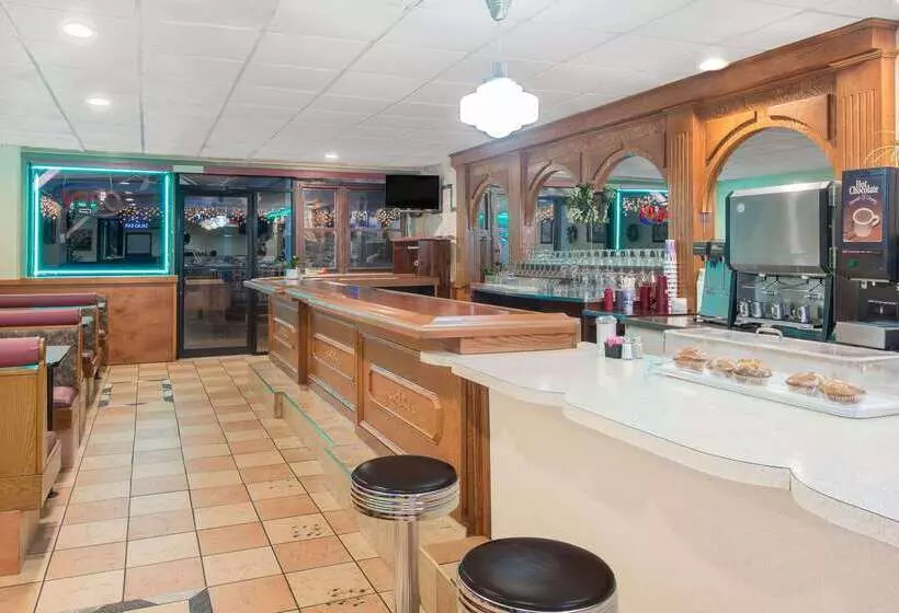 Hotelli Howard Johnson By Wyndham Saugerties