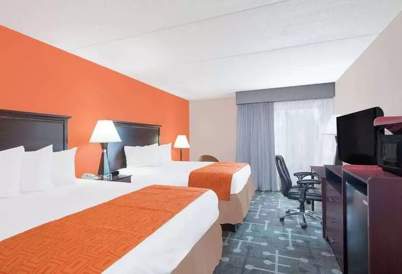 Hotelli Howard Johnson By Wyndham Saugerties