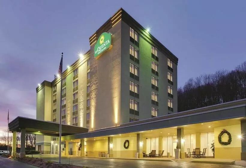 فندق La Quinta Inn & Suites Pittsburgh North