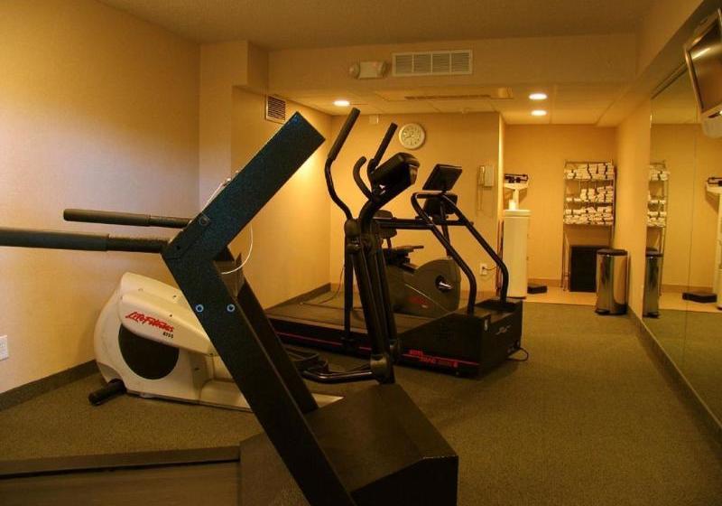 Otel Ramada Topeka West