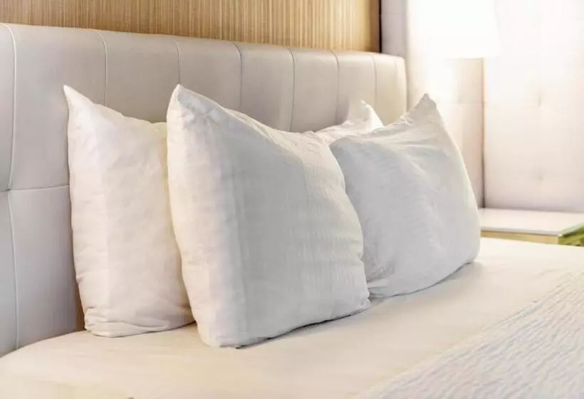 בית מלון כפרי Calle Joaquin   San Luis Obispo