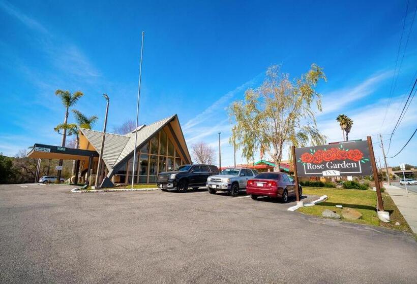 هتل Calle Joaquin San Luis Obispo