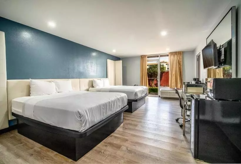 בית מלון כפרי Calle Joaquin   San Luis Obispo