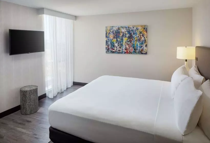 The Bethesdan Hotel, Tapestry Collection By Hilton