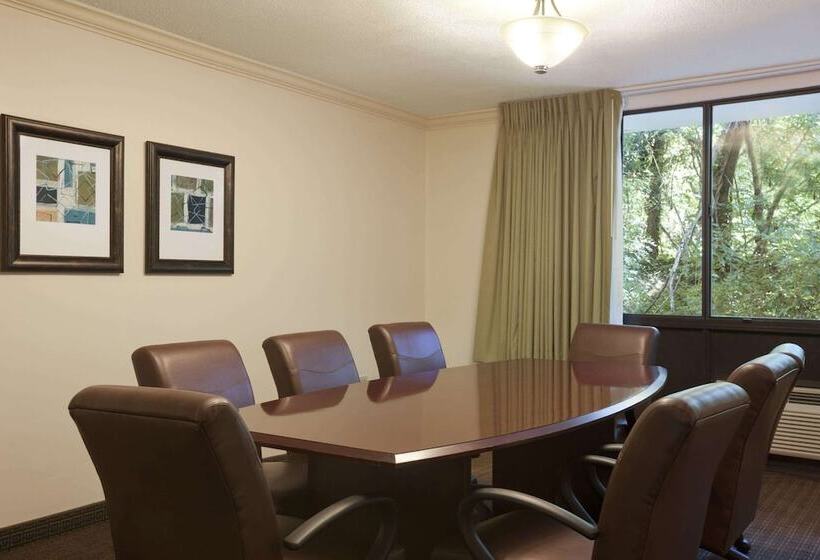 ホテル Wyndham Garden Washington Dc North