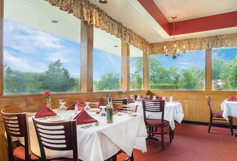 ホテル Wyndham Garden Washington Dc North