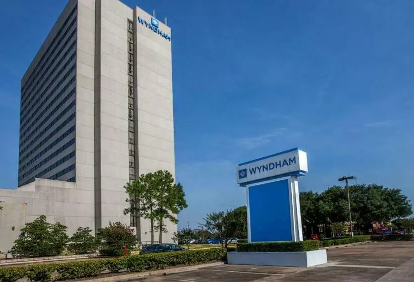 فندق Wyndham Houston West Energy Corridor