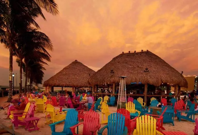 منتجع Four Points By Sheraton Punta Gorda Harborside