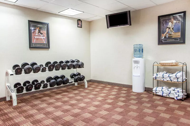 Clarion Hotel Empire Meadowlands