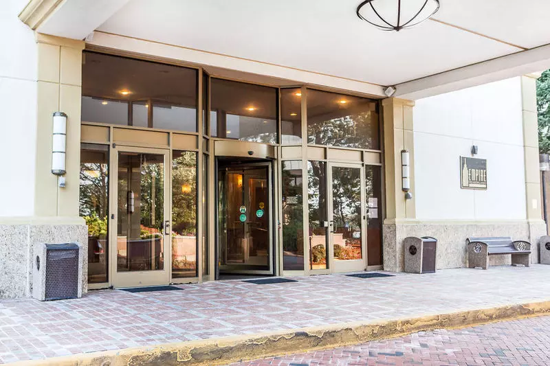 Clarion Hotel Empire Meadowlands