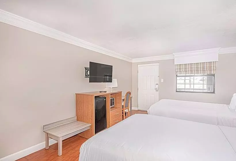 فندق Casa Bella Inn & Suites Extended Stay