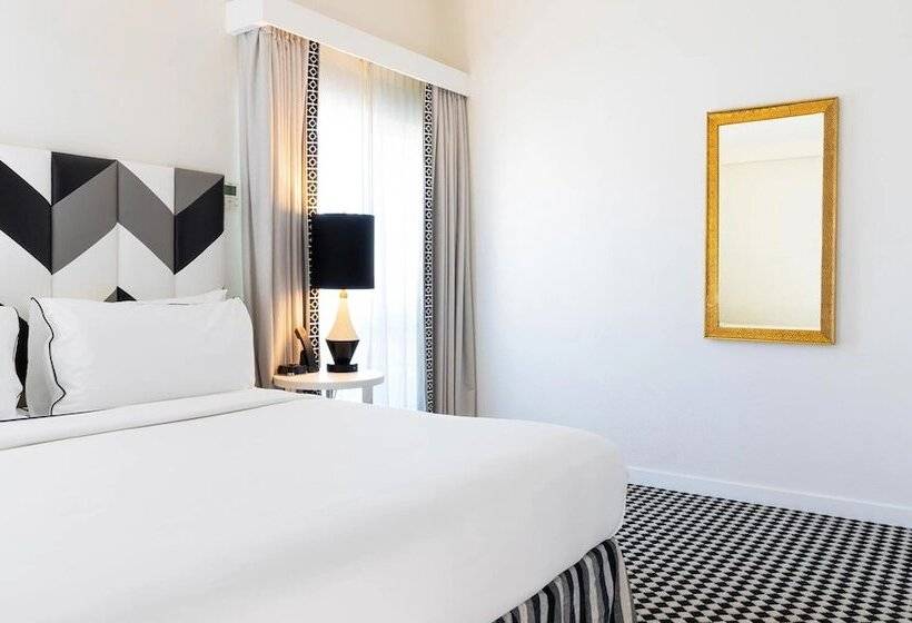 فندق Chamberlain West Hollywood