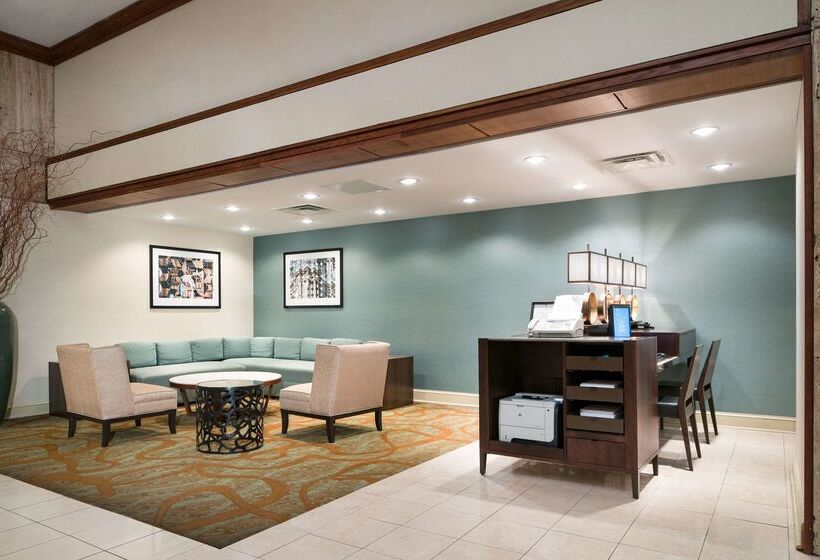 בית מלון כפרי Doubletree By Hilton Philadelphia Airport