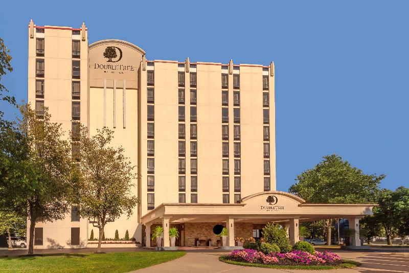 בית מלון כפרי Doubletree By Hilton Philadelphia Airport