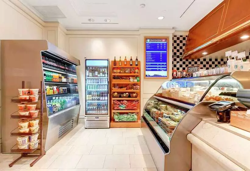 בית מלון כפרי Hilton Los Angeles Airport